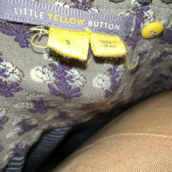 Anthropologie Little Yellow Button striped knit long sleeve top small - Picture 6 of 7